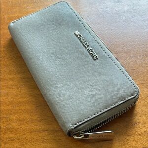 Michael Kors Pocketbook/Wallet